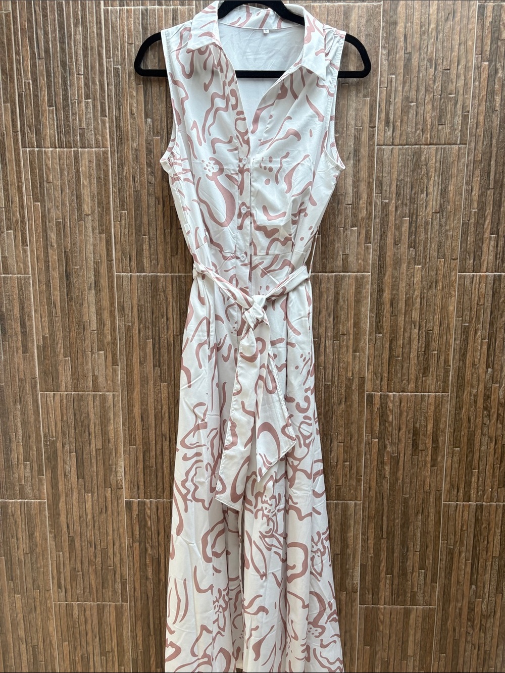 Sleeveless Collared Maxi Dress in Blush White